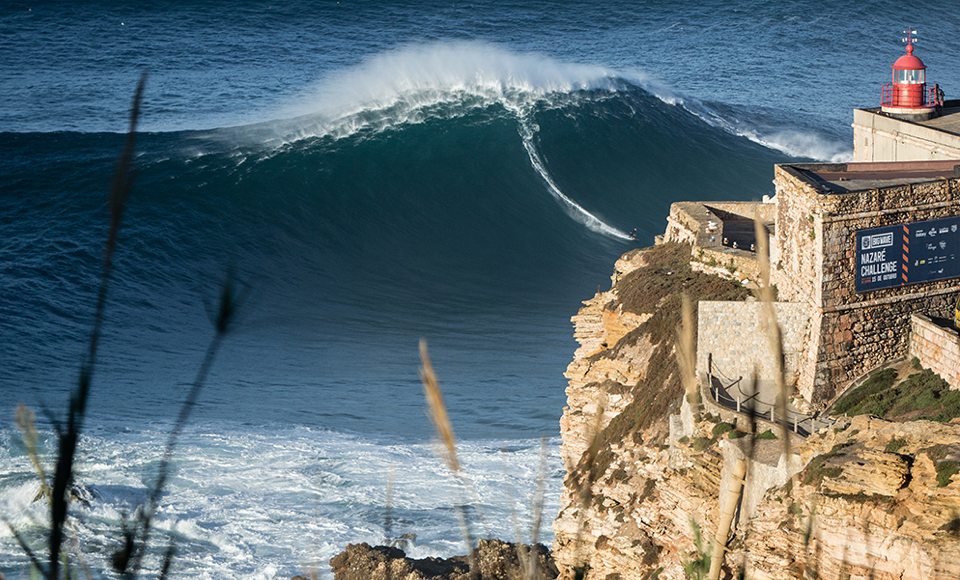 A STATEMENT AT BIG NAZARE
